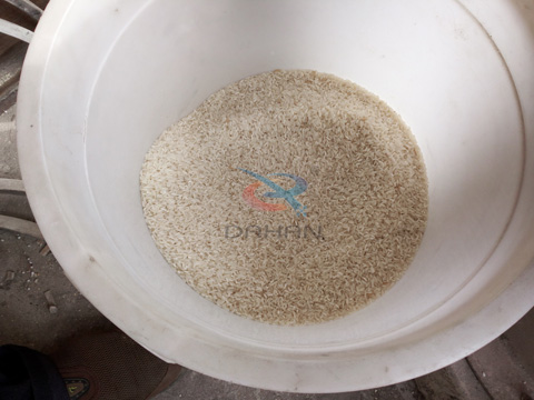 大米分級(jí)旋振篩篩分效果